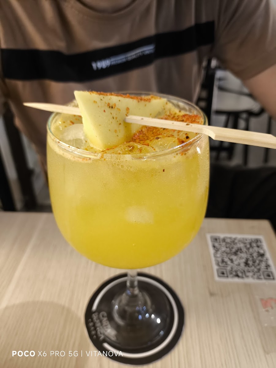 Carta Blanca Bar