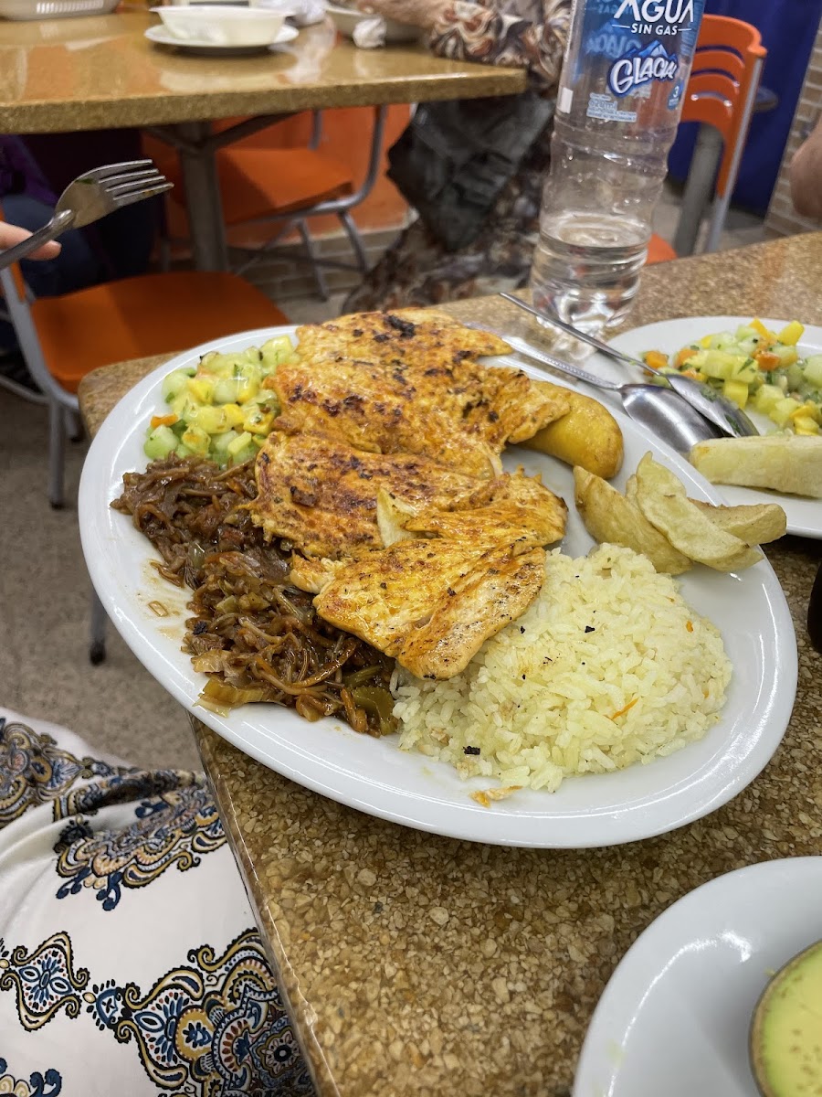 Restaurante Cafetería Kaserola