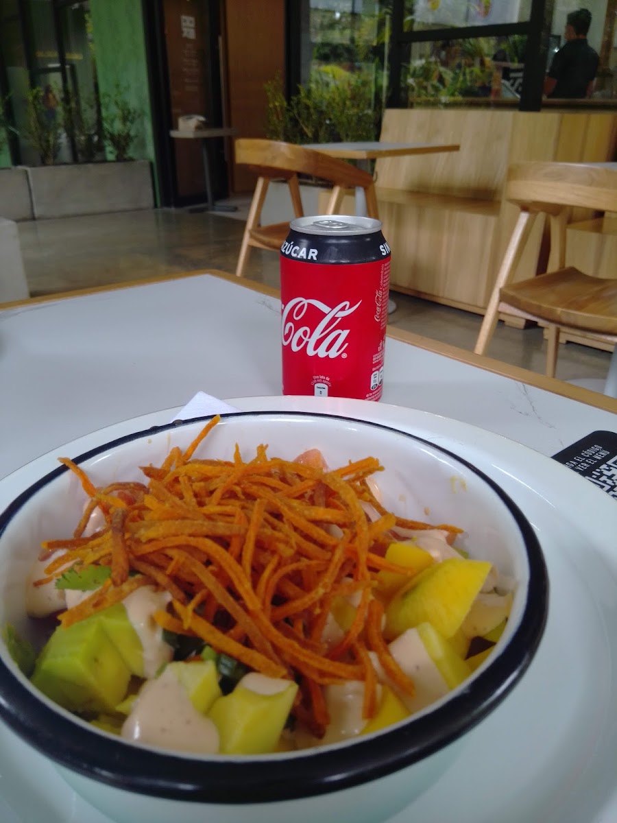 Poke Antejardín