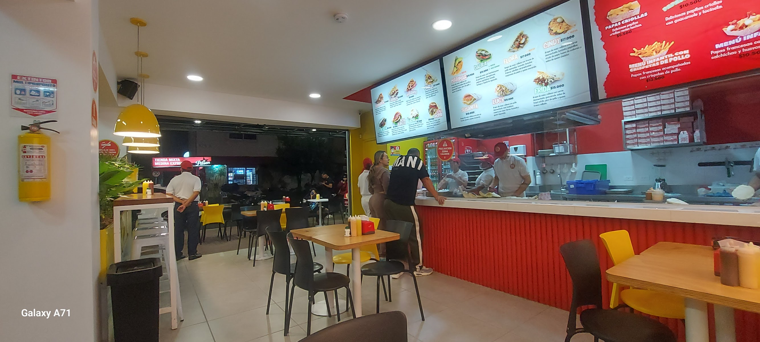 Arepepa | Belén | Arepas Rellenas | Medellín