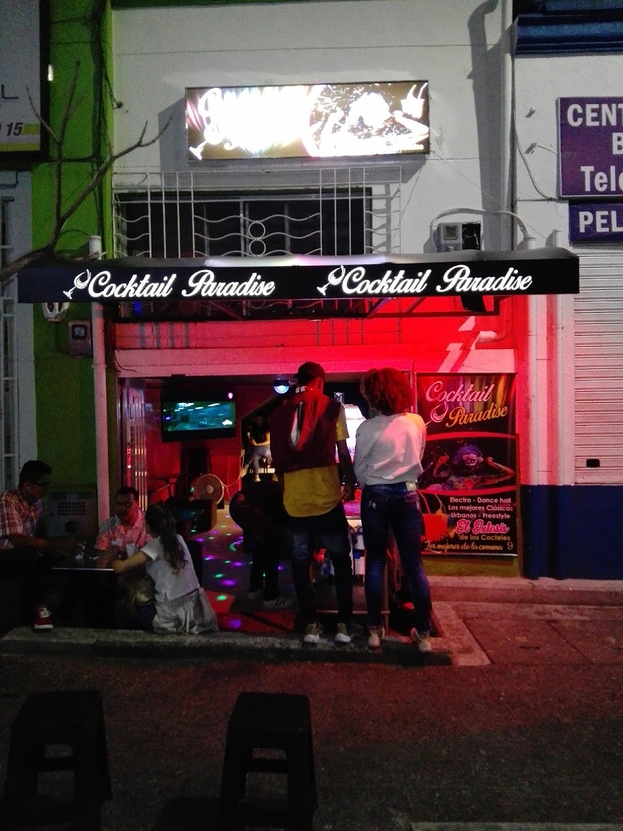 Cocktail Paradise