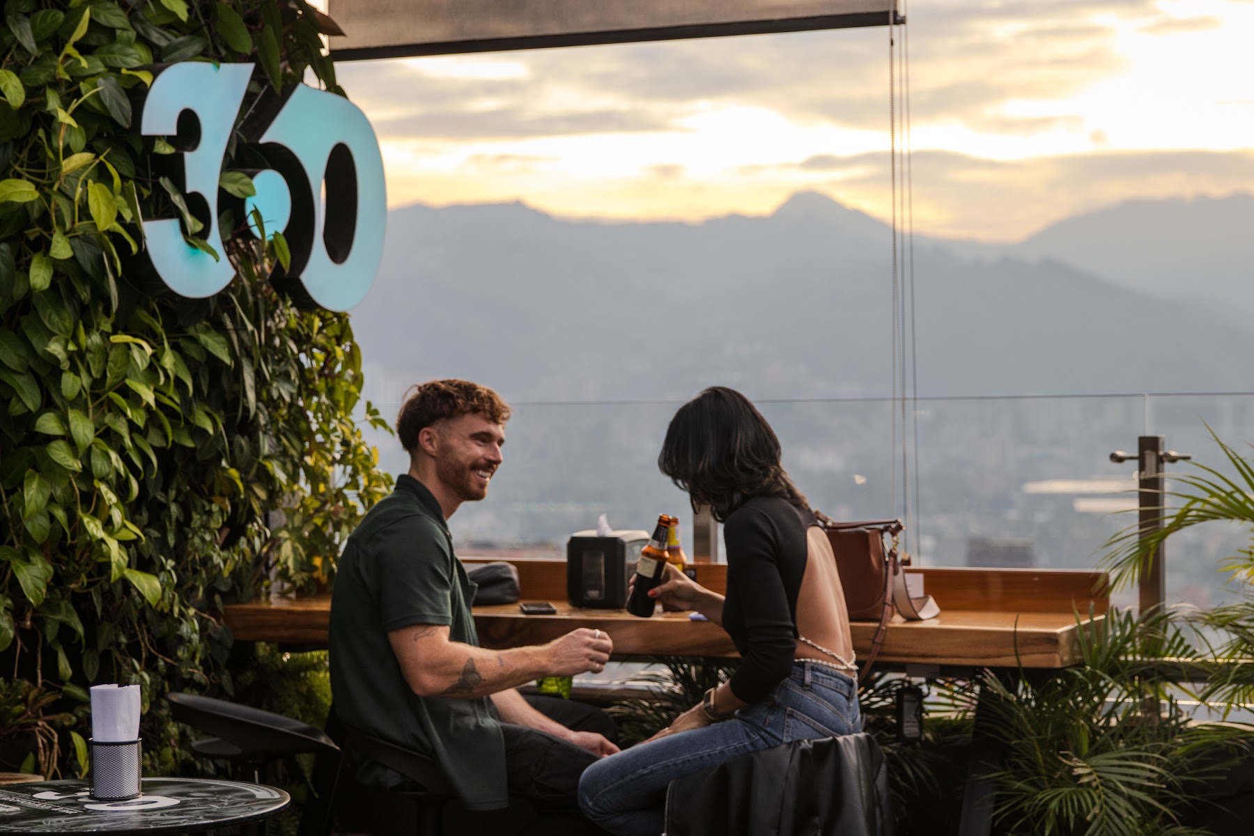 360 Rooftop bar