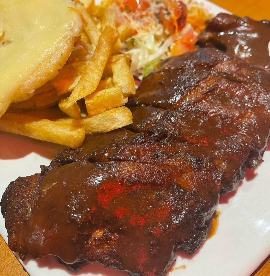 EUREKA GRILL