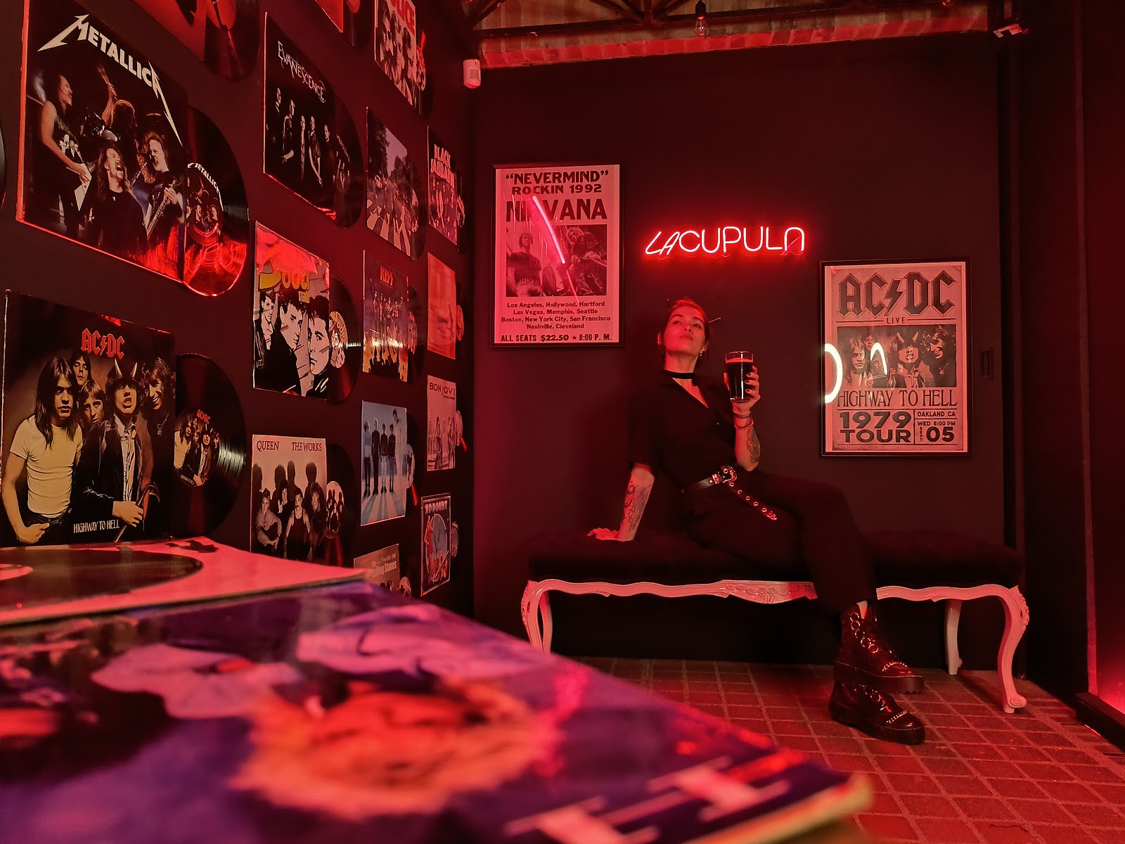 La Cúpula Rock Bar