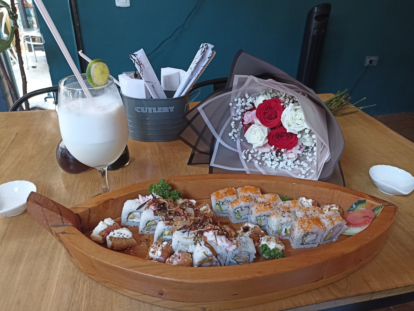 Maki Sushi Home