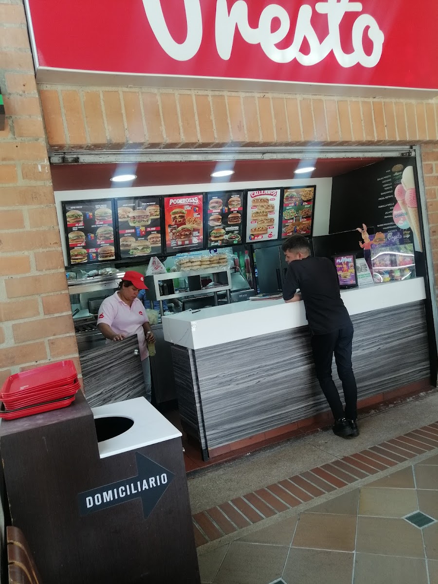Presto La Frontera