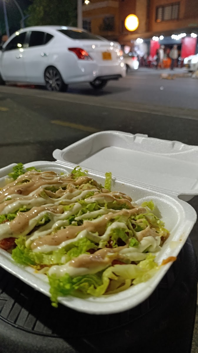 Los Propios Tacos