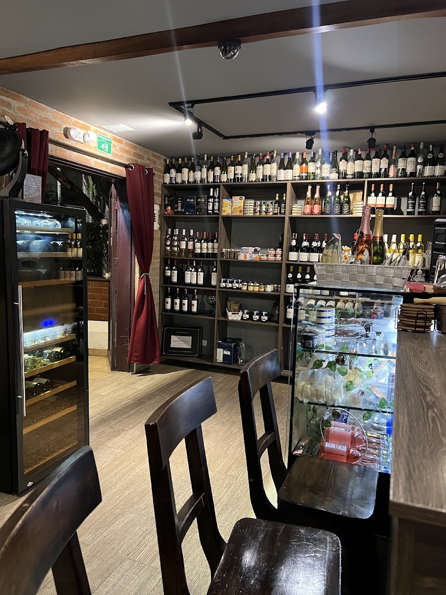 La Cave By LG