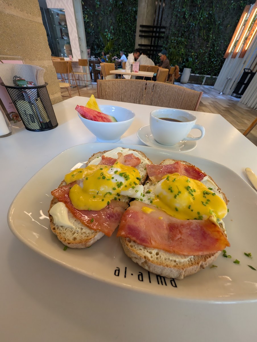 Al Alma Café - Conquistadores