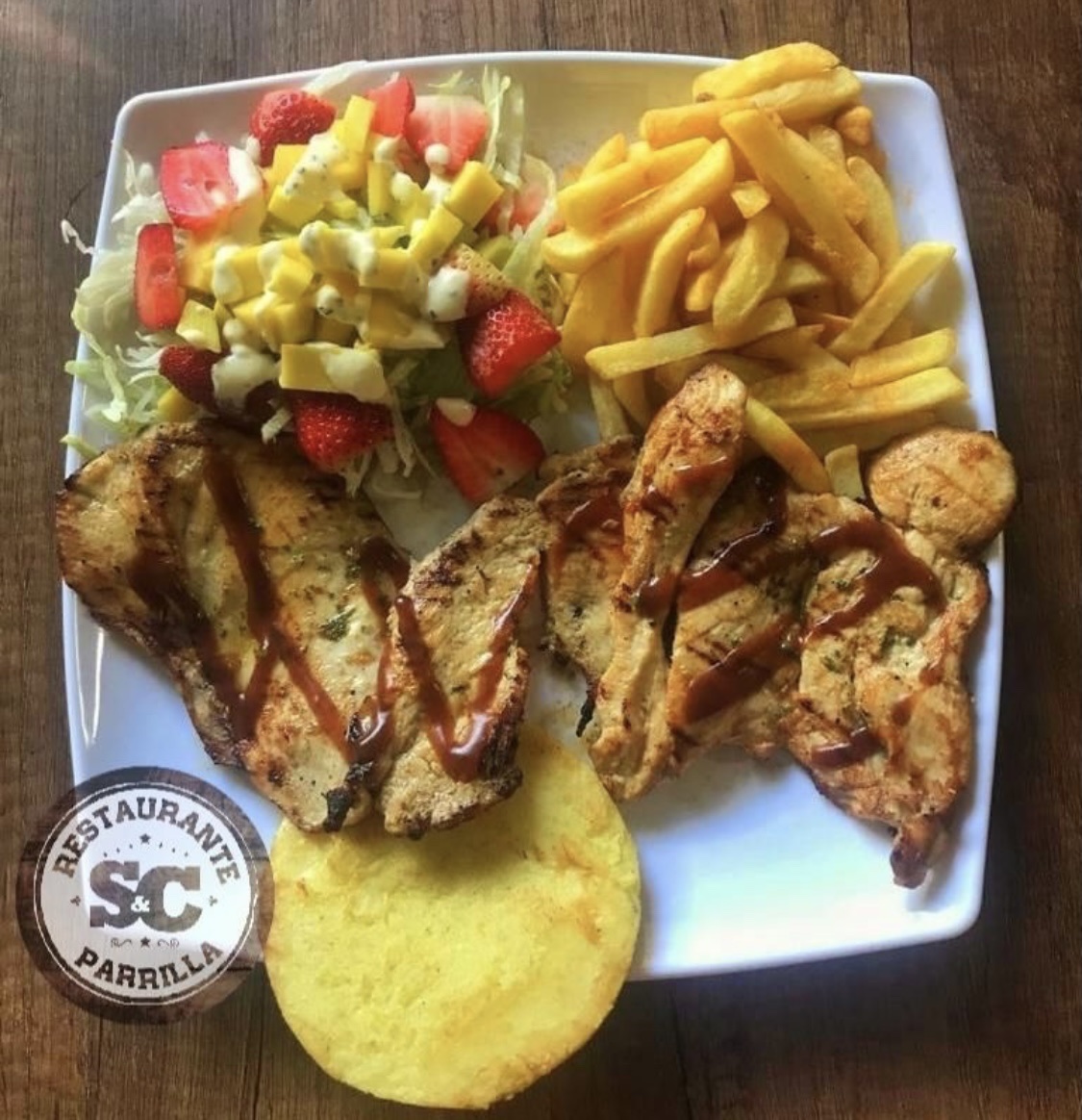 Restaurante parrila SyC