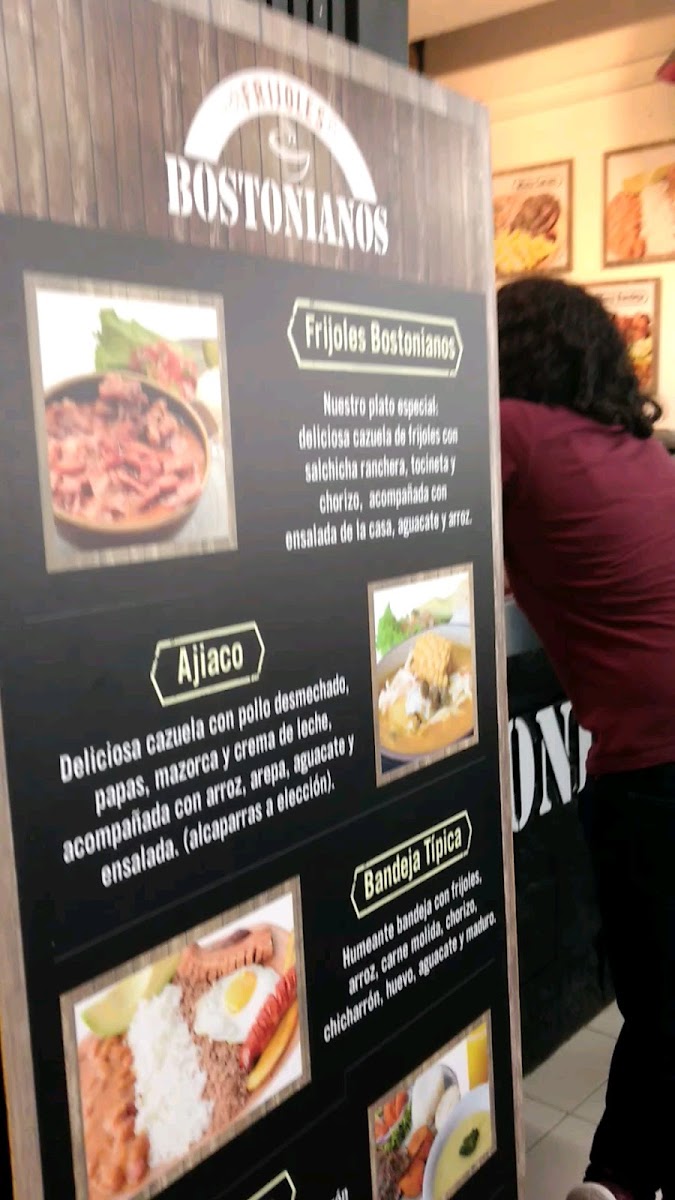 Restaurante Frijoles Bostonianos - Punto Clave