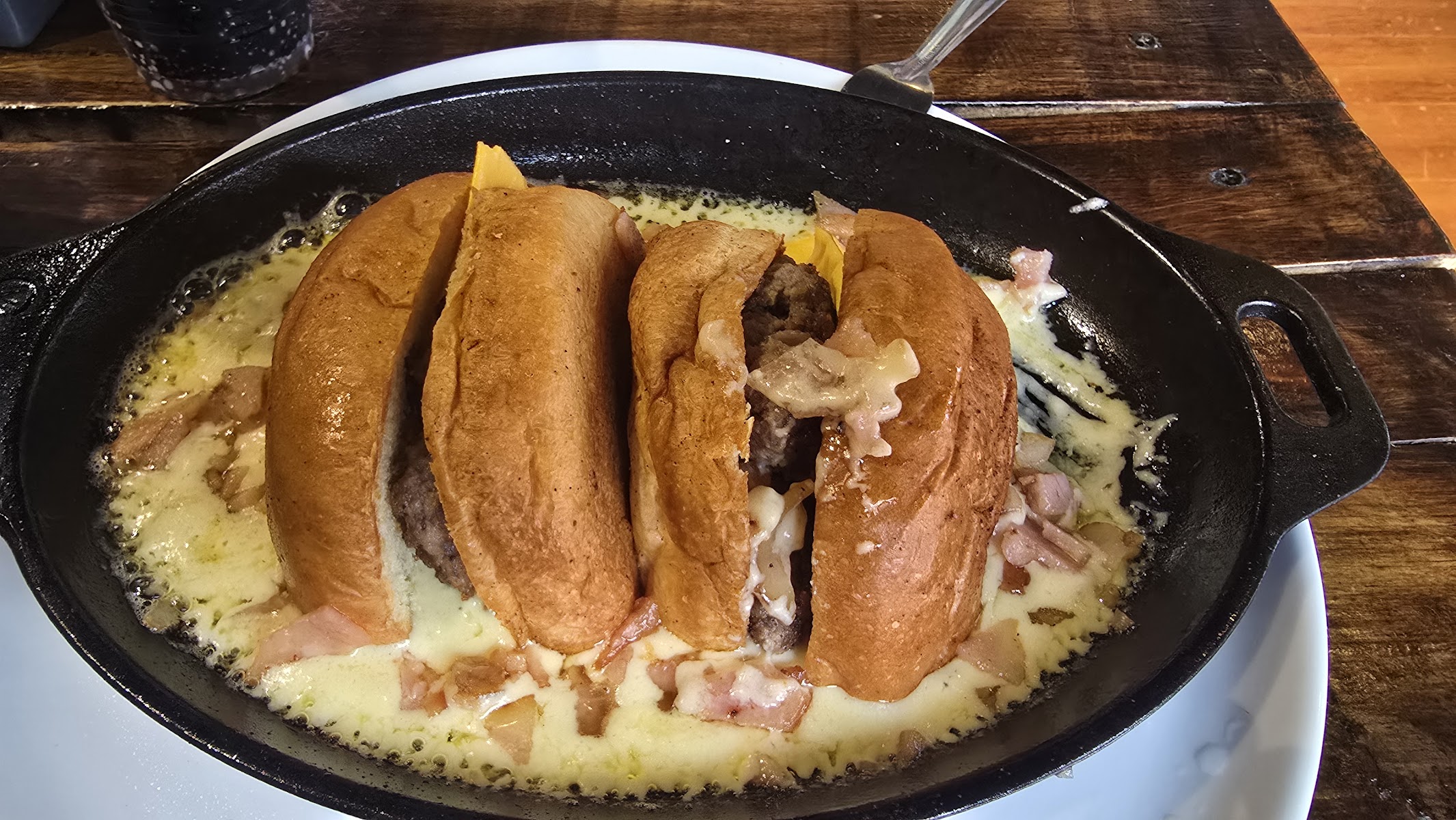El Paso Hamburguesas - Laureles