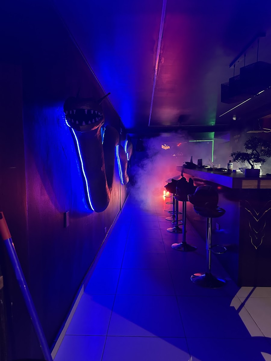 Shota’s licorera bar