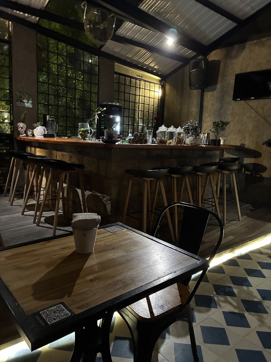 Malamente Restaurante Bar