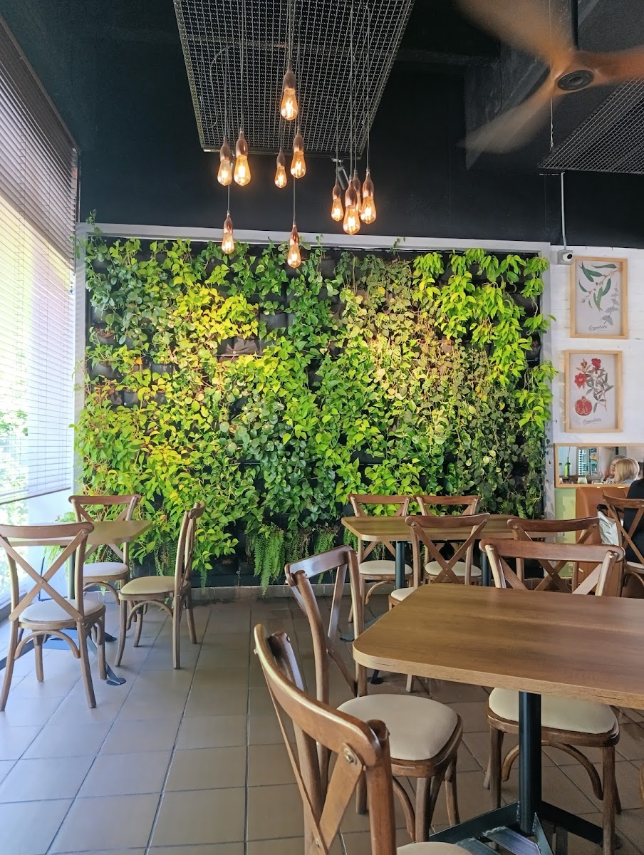 Restaurante Cazuelitas CC San Diego