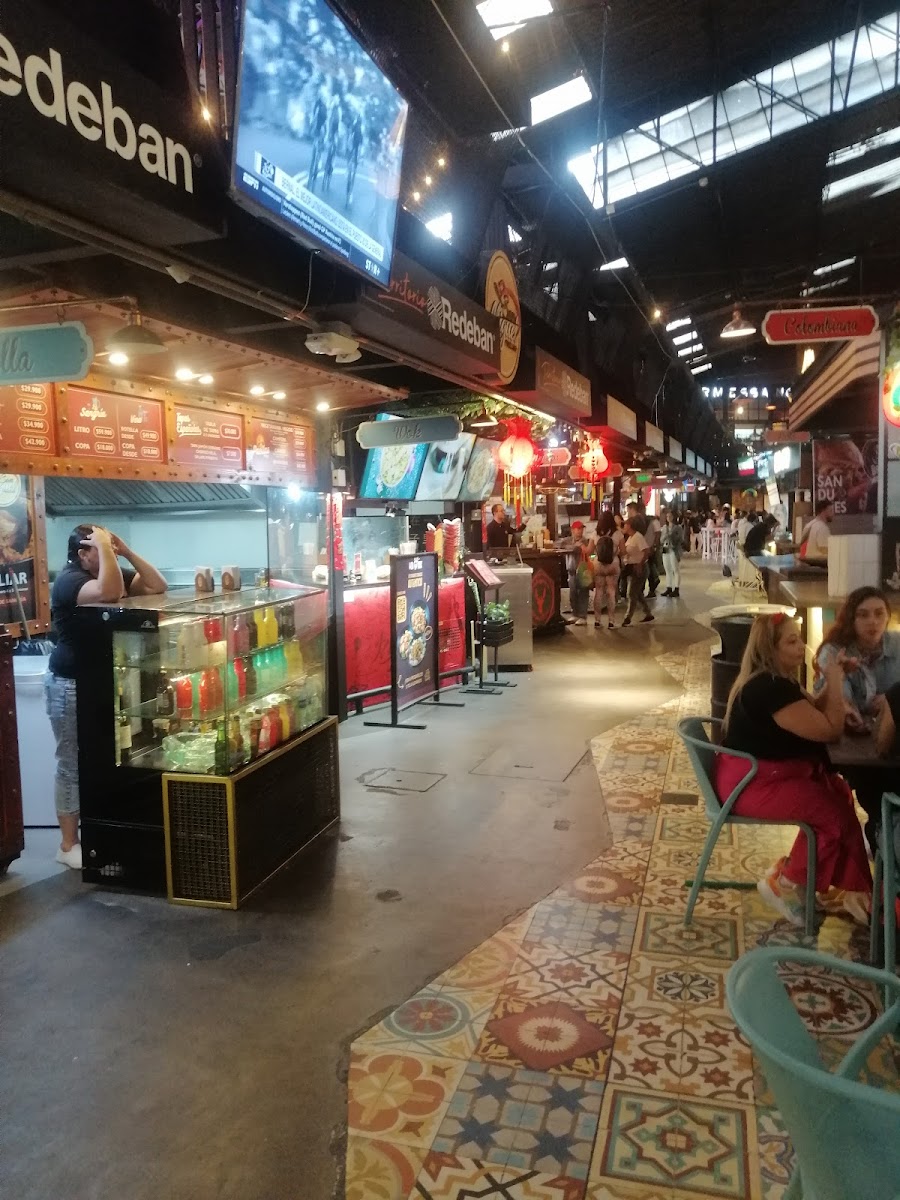 Tayin - Shawarma - Arabian Food.