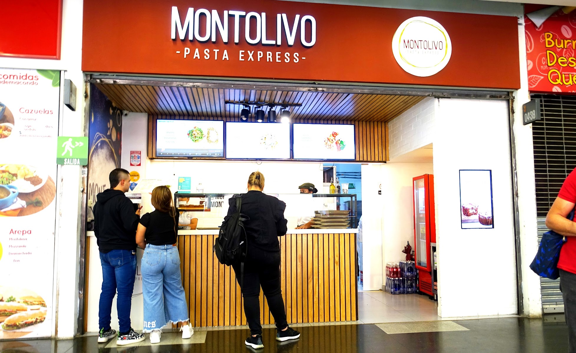 Montolivo Pasta Express, CC Aventura