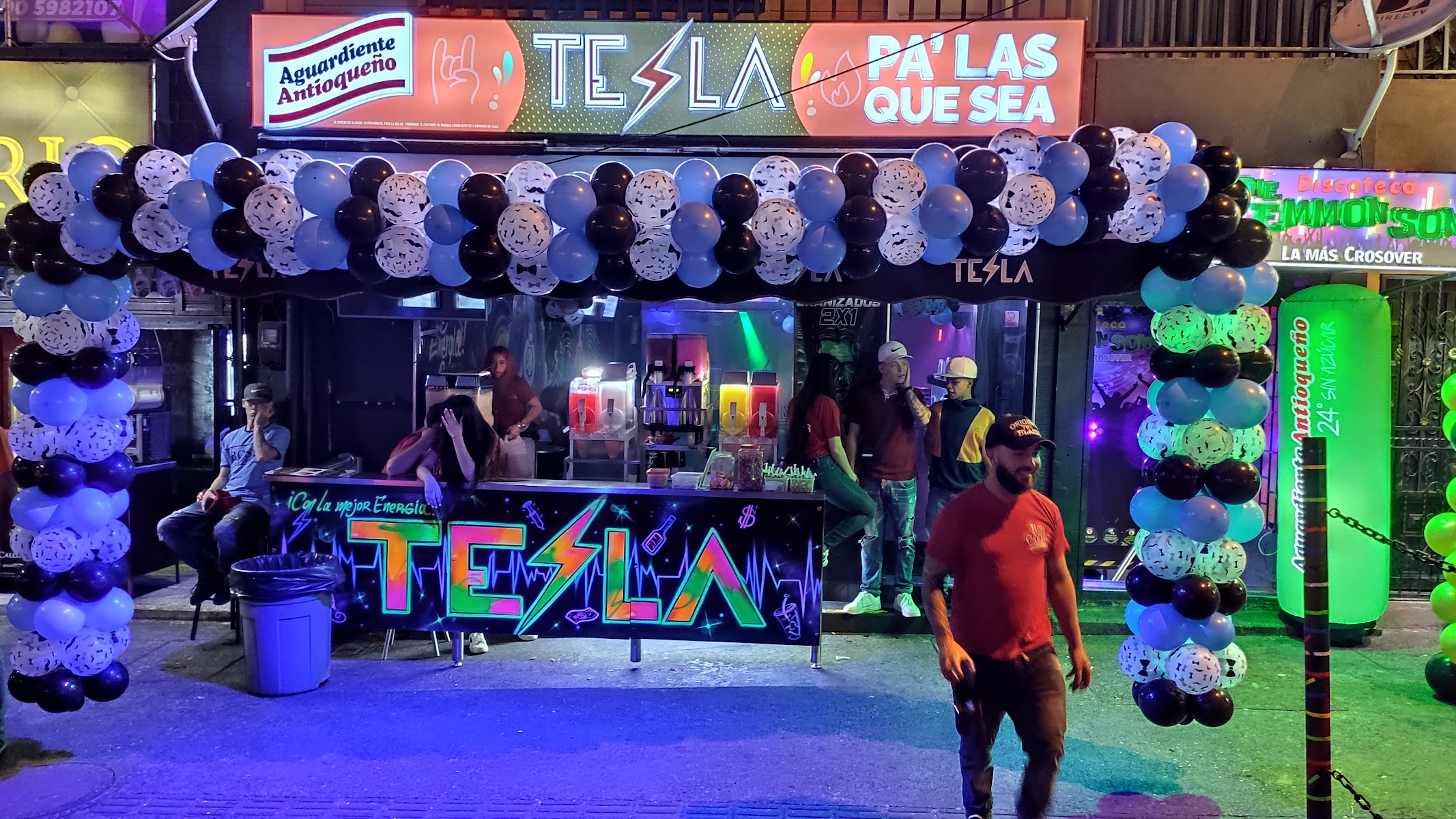 Tesla Discoteca