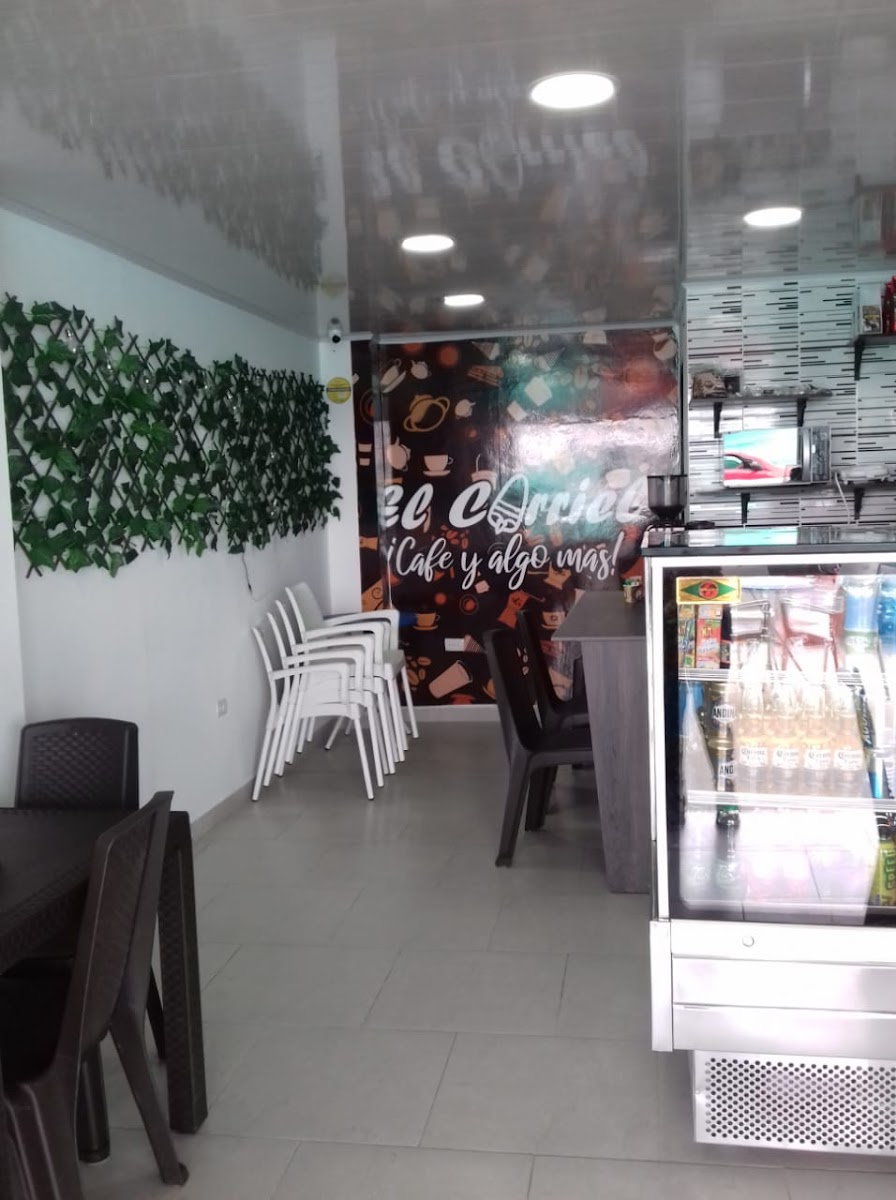 EL CARRIEL. ¡Café y algo más!