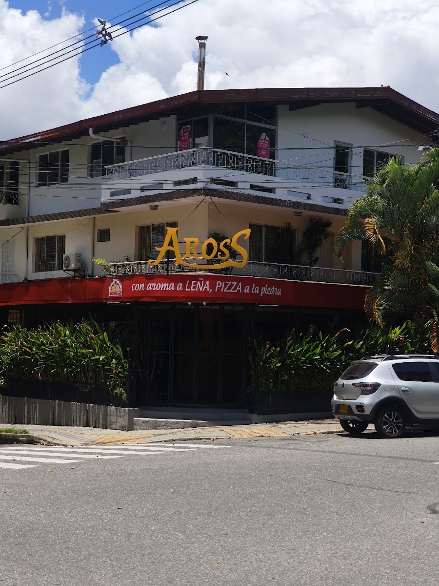 Aross Pizza a la Leña