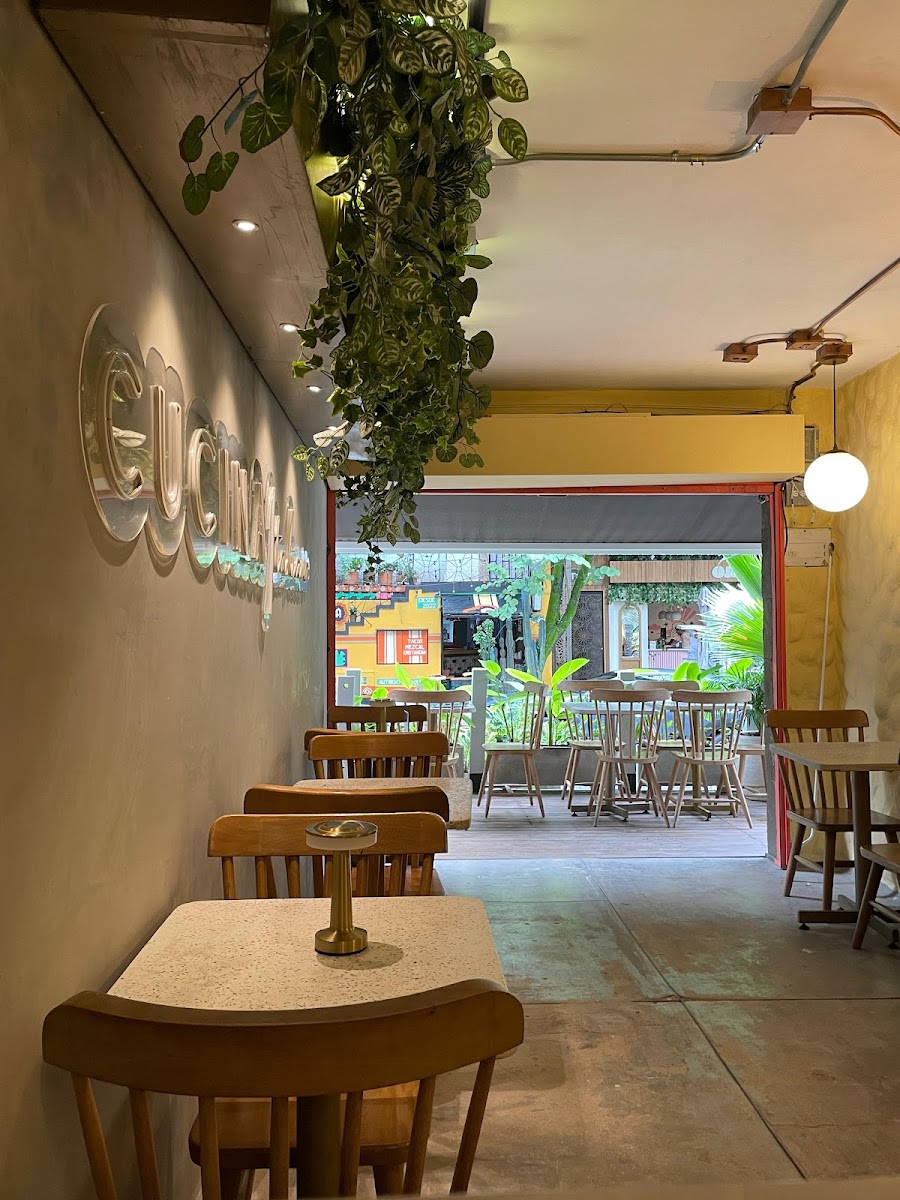 Le Pica Food & Drinks