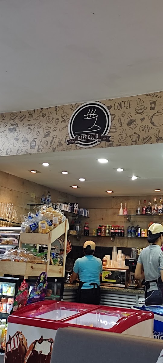 Cafe Clu-b