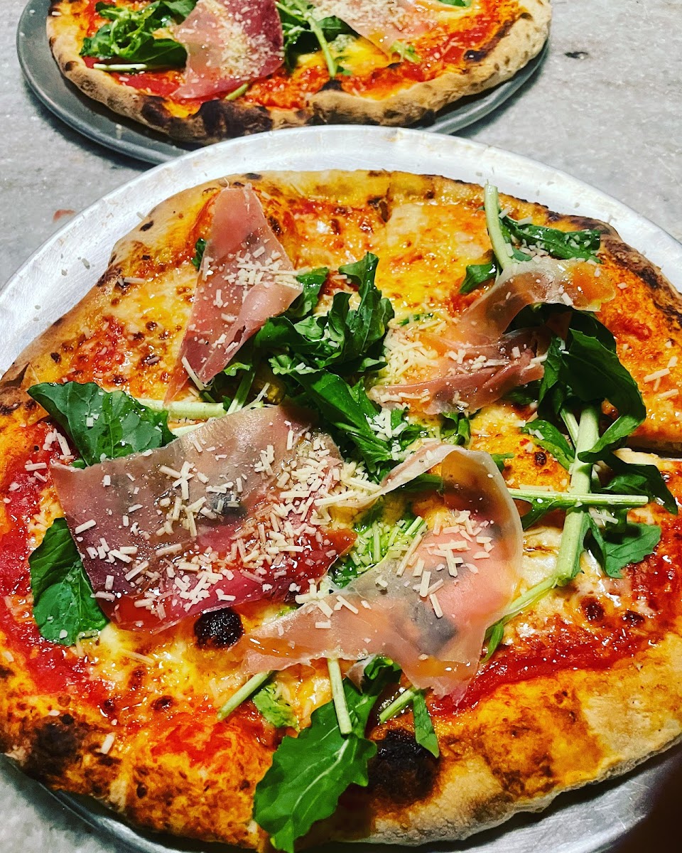 Fénix Pizzería Napolitana