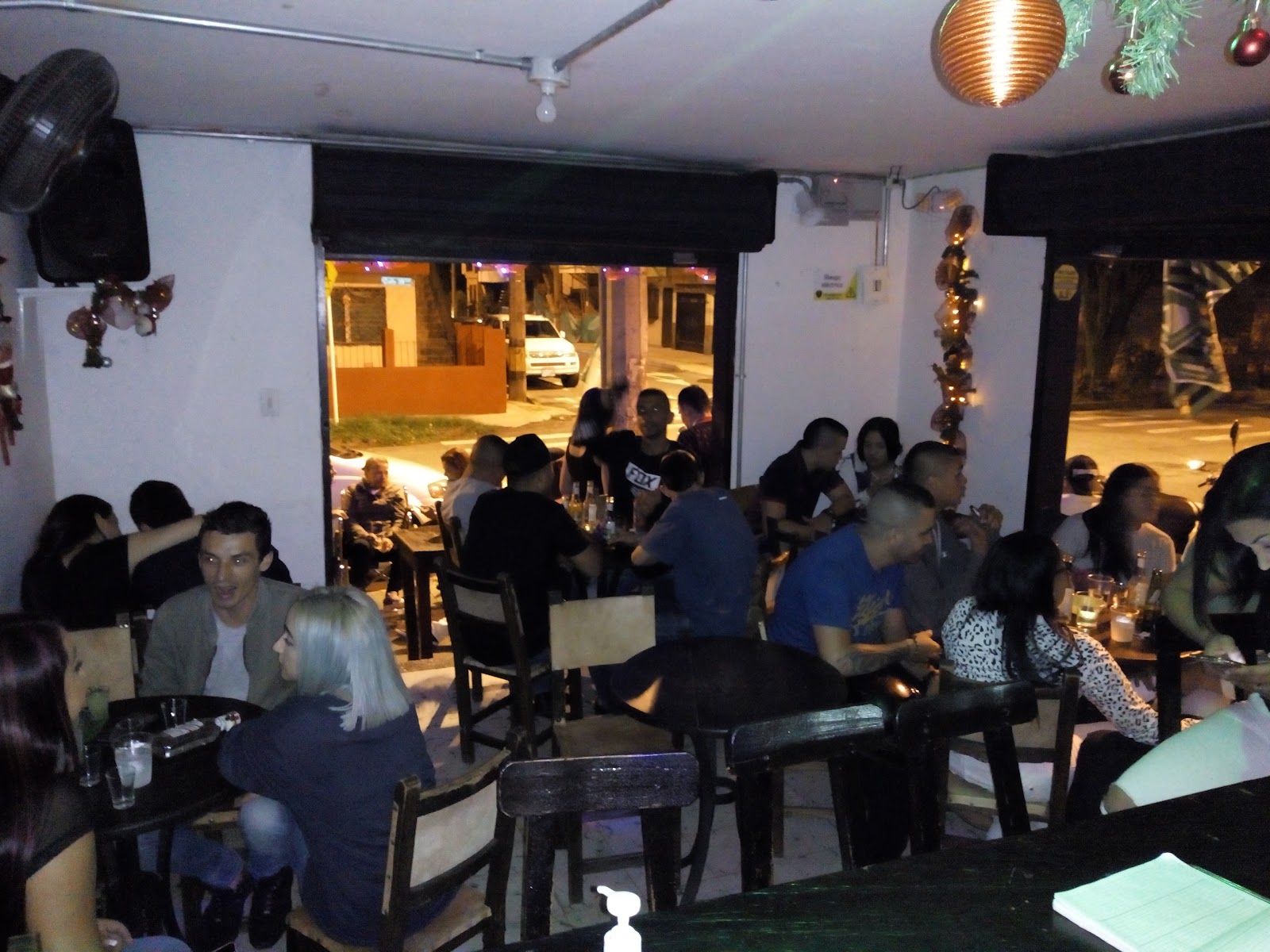 Manguitos Fonda Bar