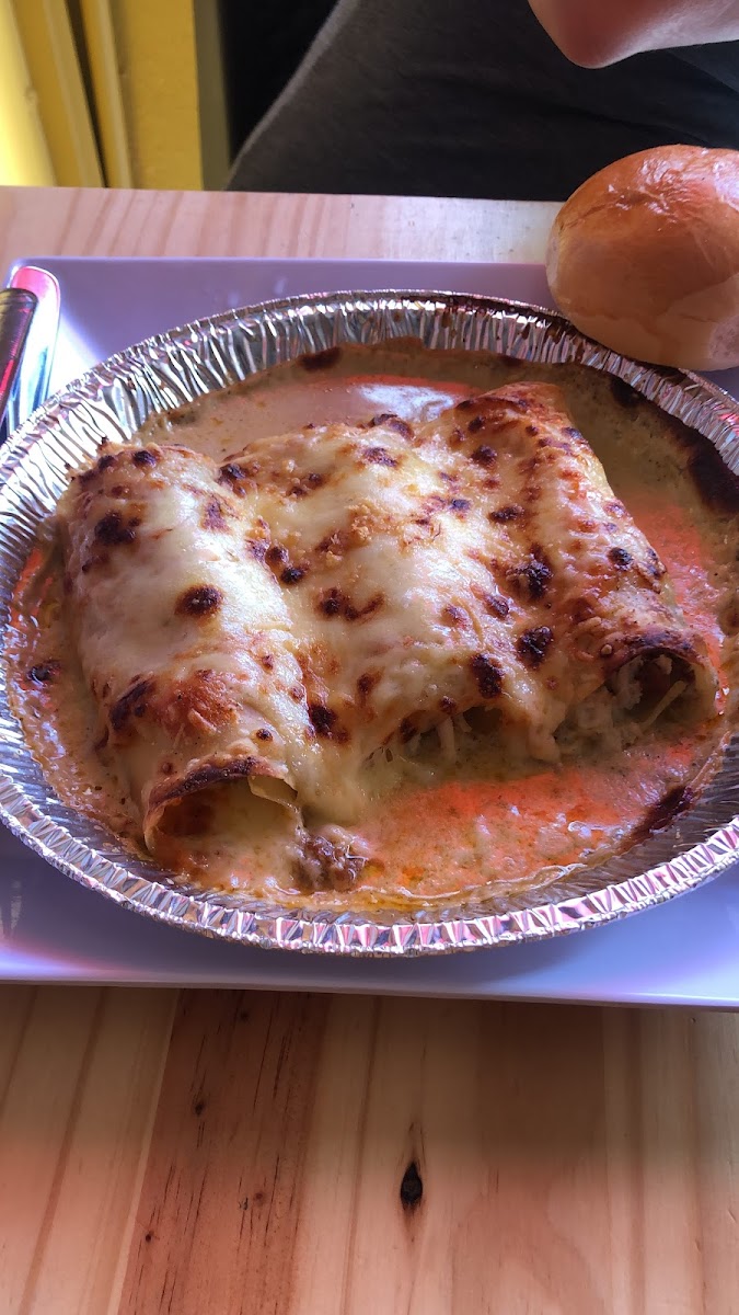 Pacho Pizzas y Pastas