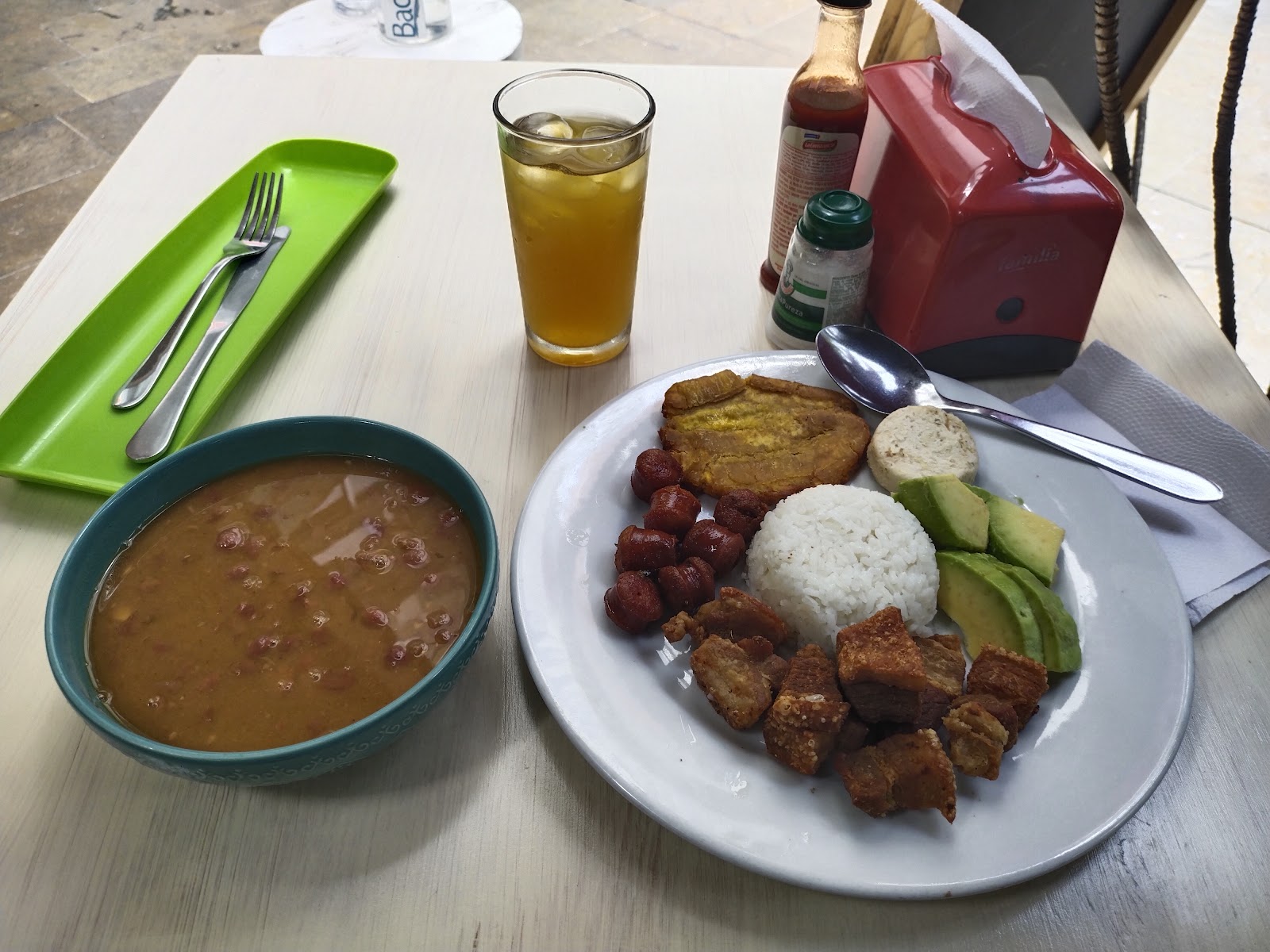 Distribuidora Comidas Rápidas La Casa del Perrero