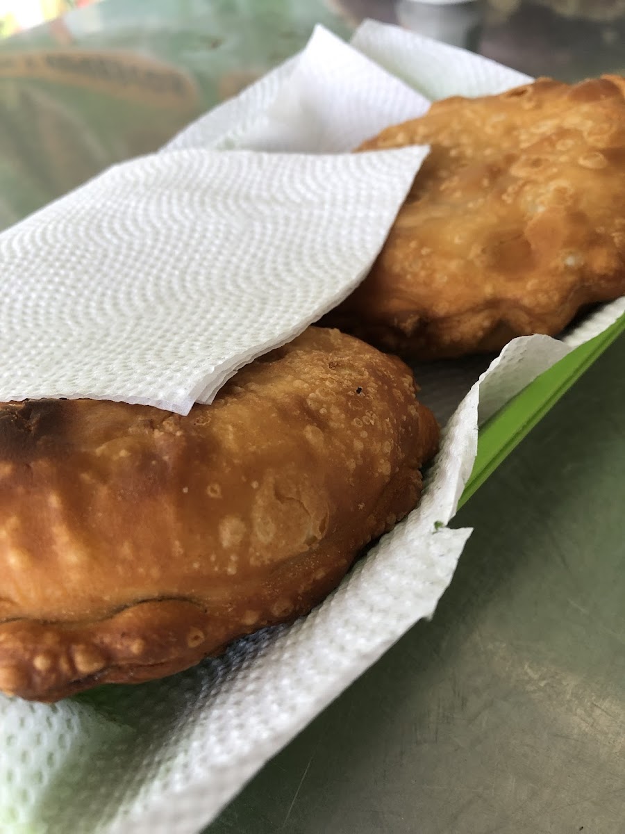 Restaurante y Asadero Todo al fuego la 73 Desayunos Almuerzos Ejecutivos Pollo a la Broaster Carnes a la Parrilla