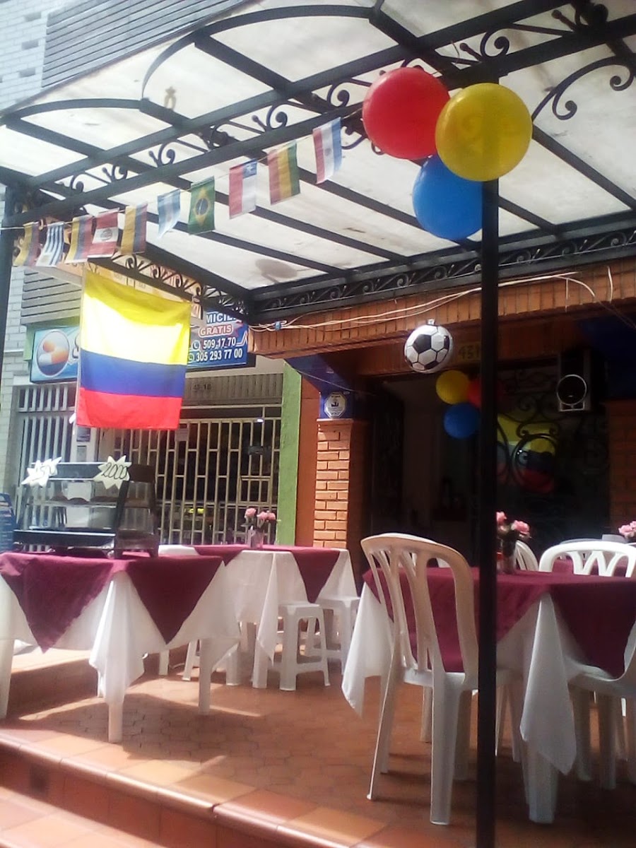 La Tía Restaurante