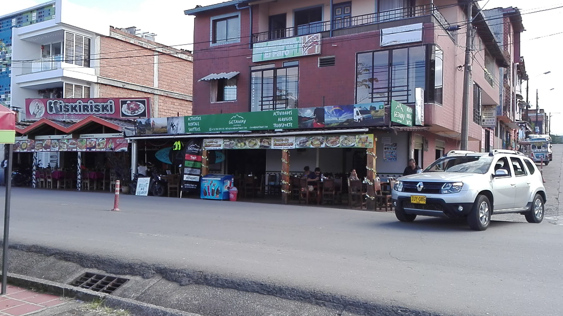 Cafeteria Y Restaurante Punto De Encuentro
