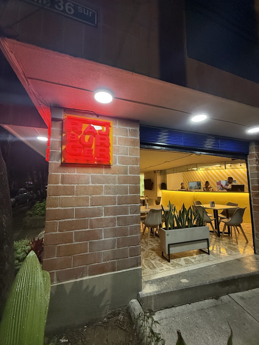 Raj Burger Envigado
