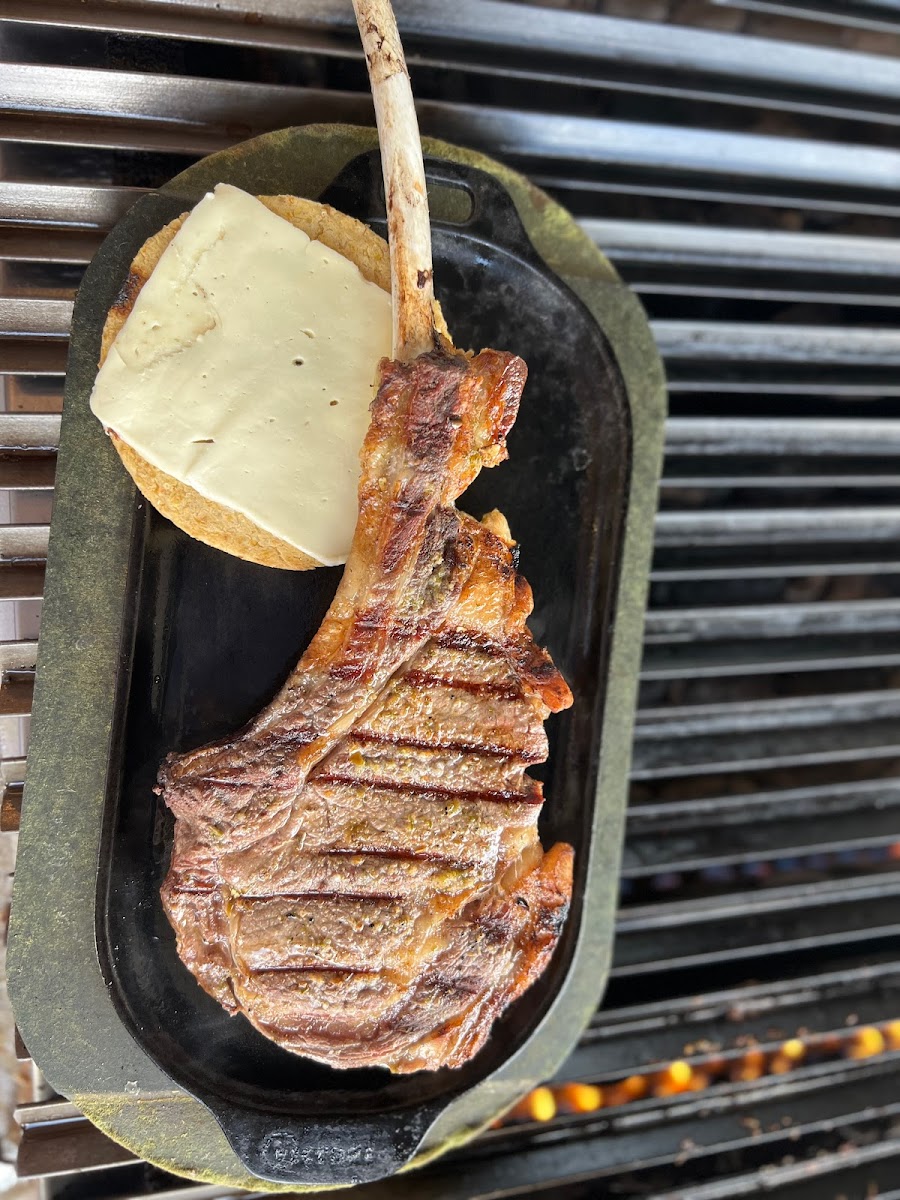 La Bahia parrilla bar