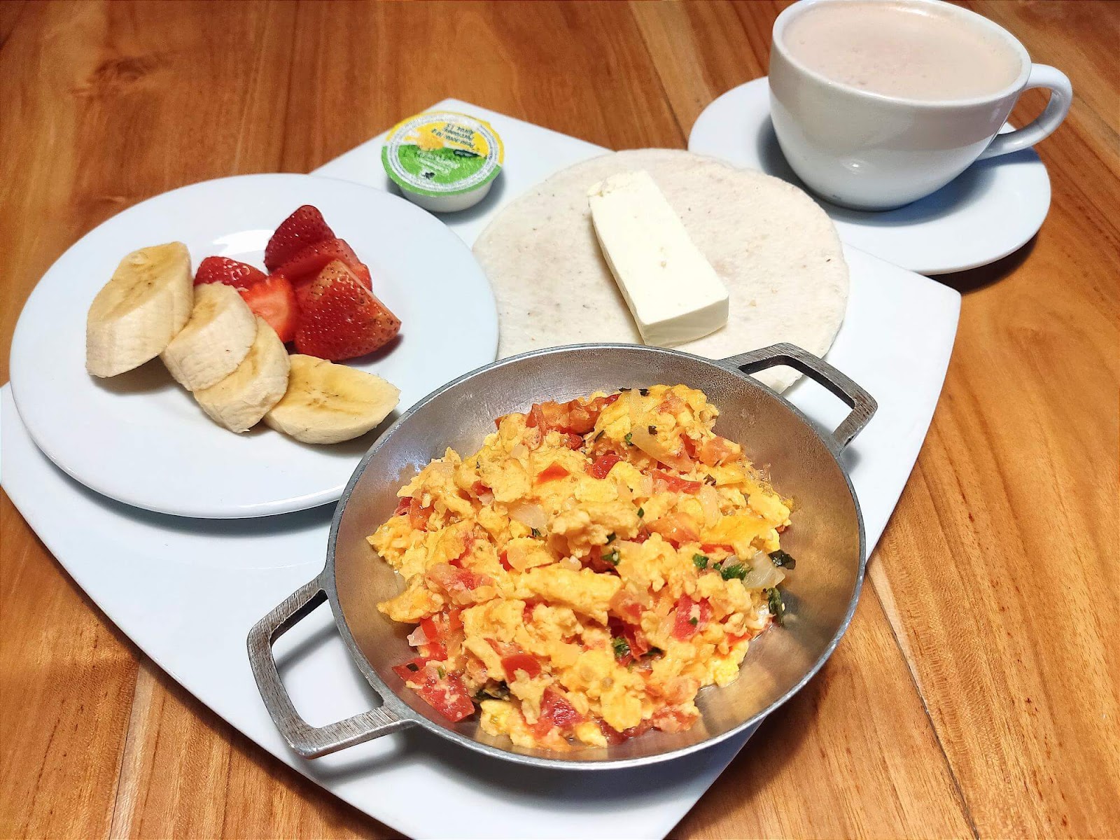 Pizca Restaurante en Patio Bonito | Desayunos | Almuerzos
