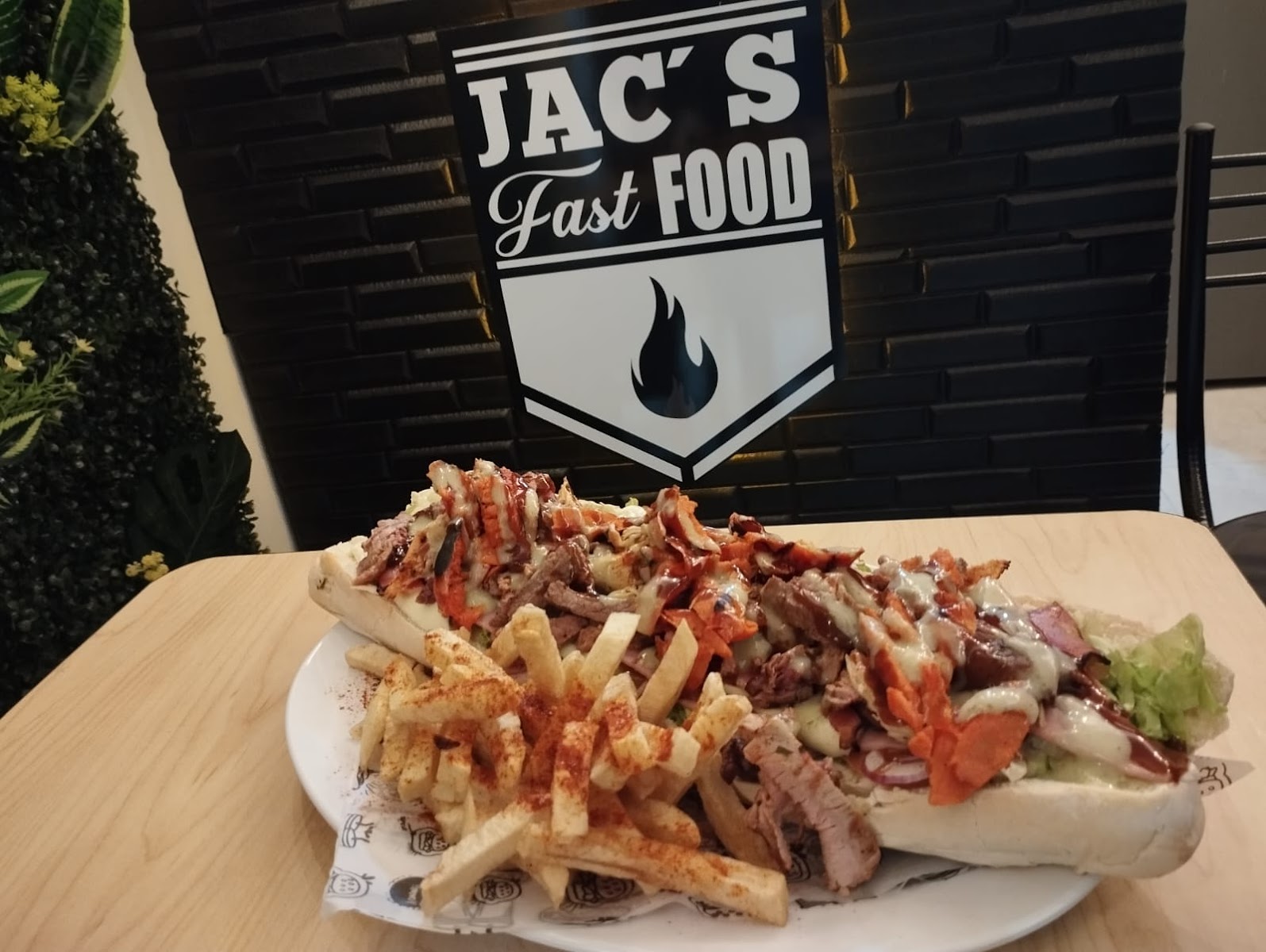 JAC'S FASTFOOD