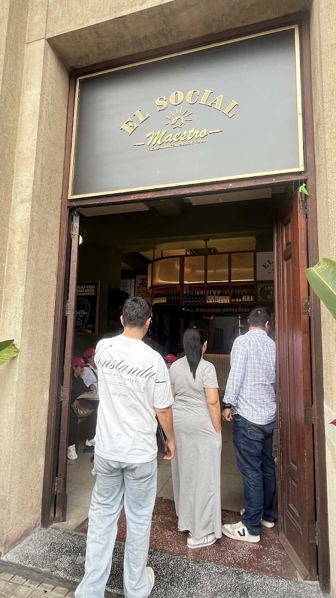 El Social Maestro