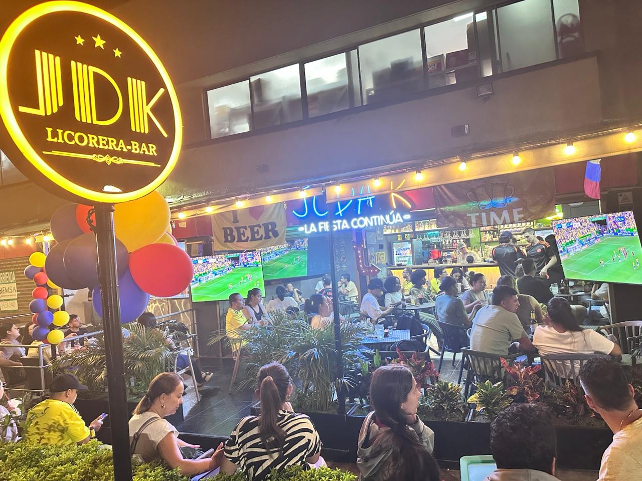JDK Licorera-Bar