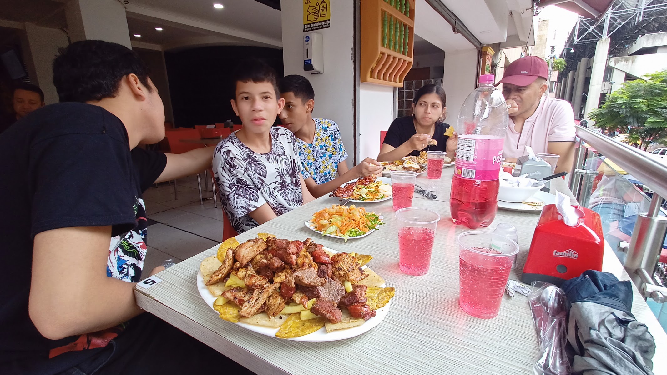 Panadería y Repostería Estación Parque Berrio