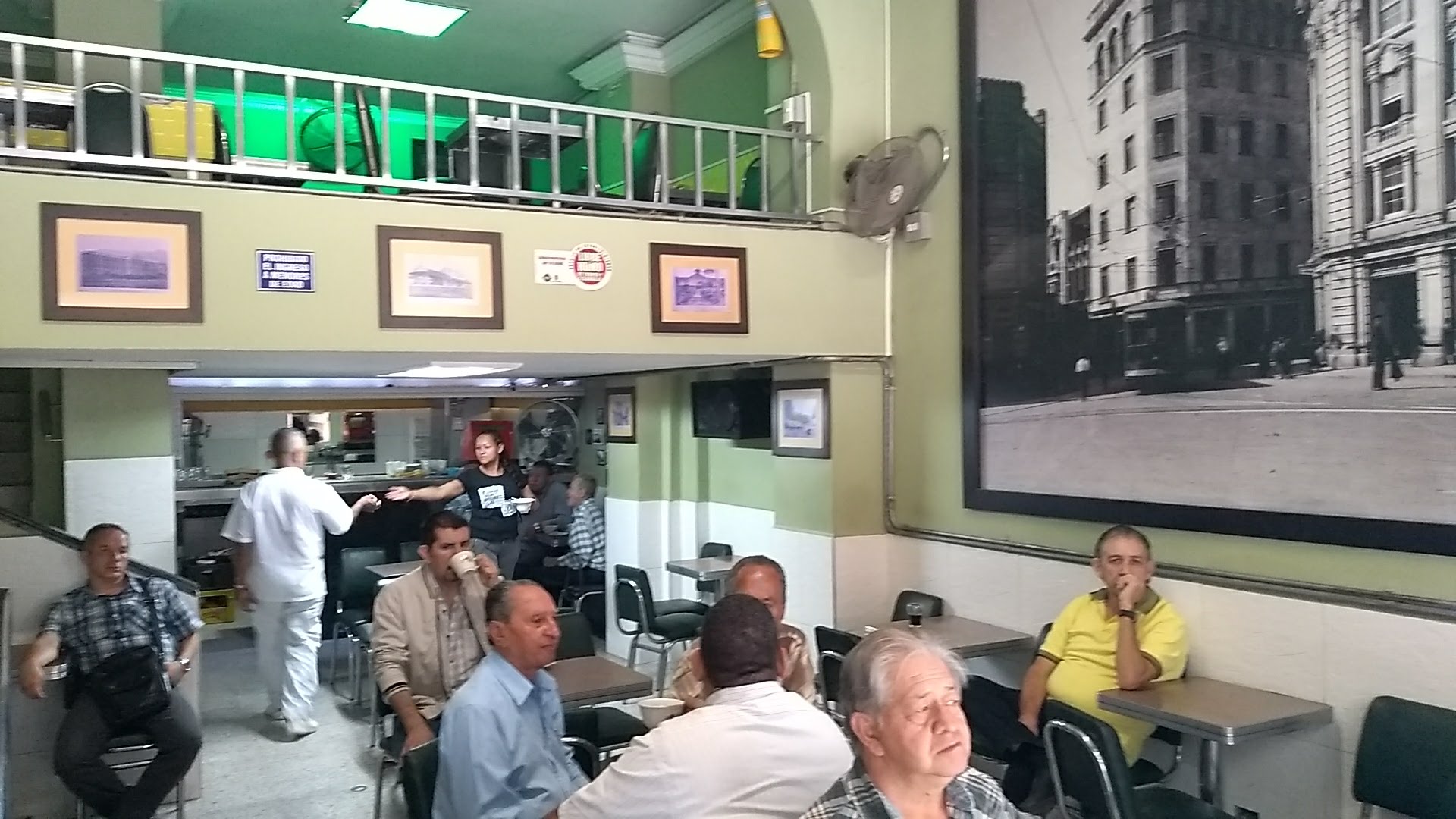 El Gran Bar