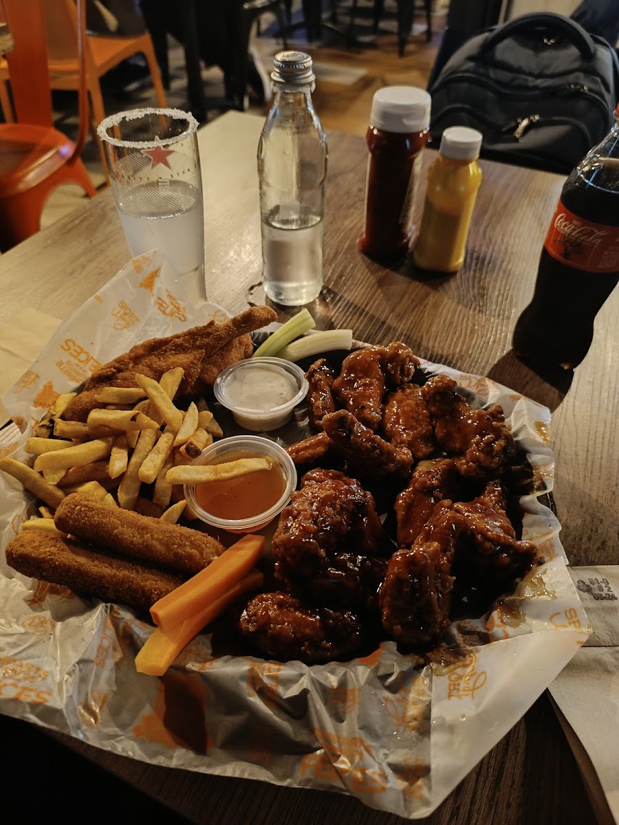 Sport Wings - Laureles