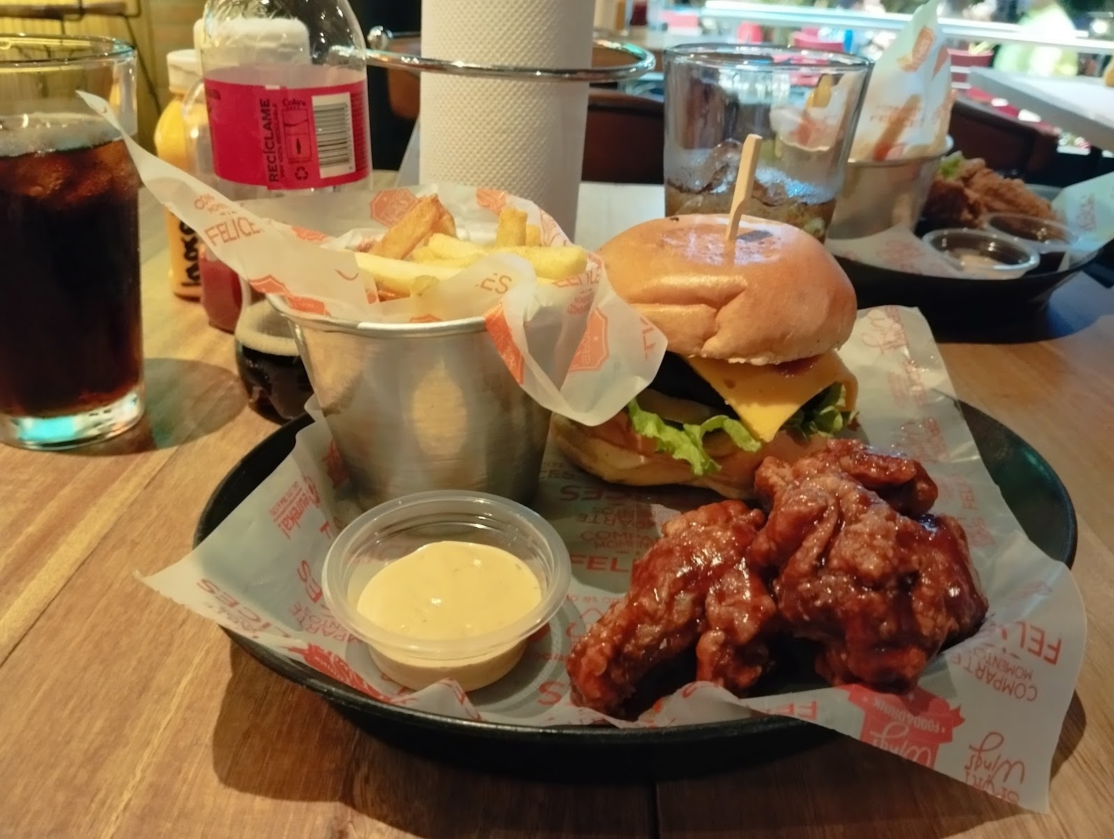 Sport Wings - Laureles
