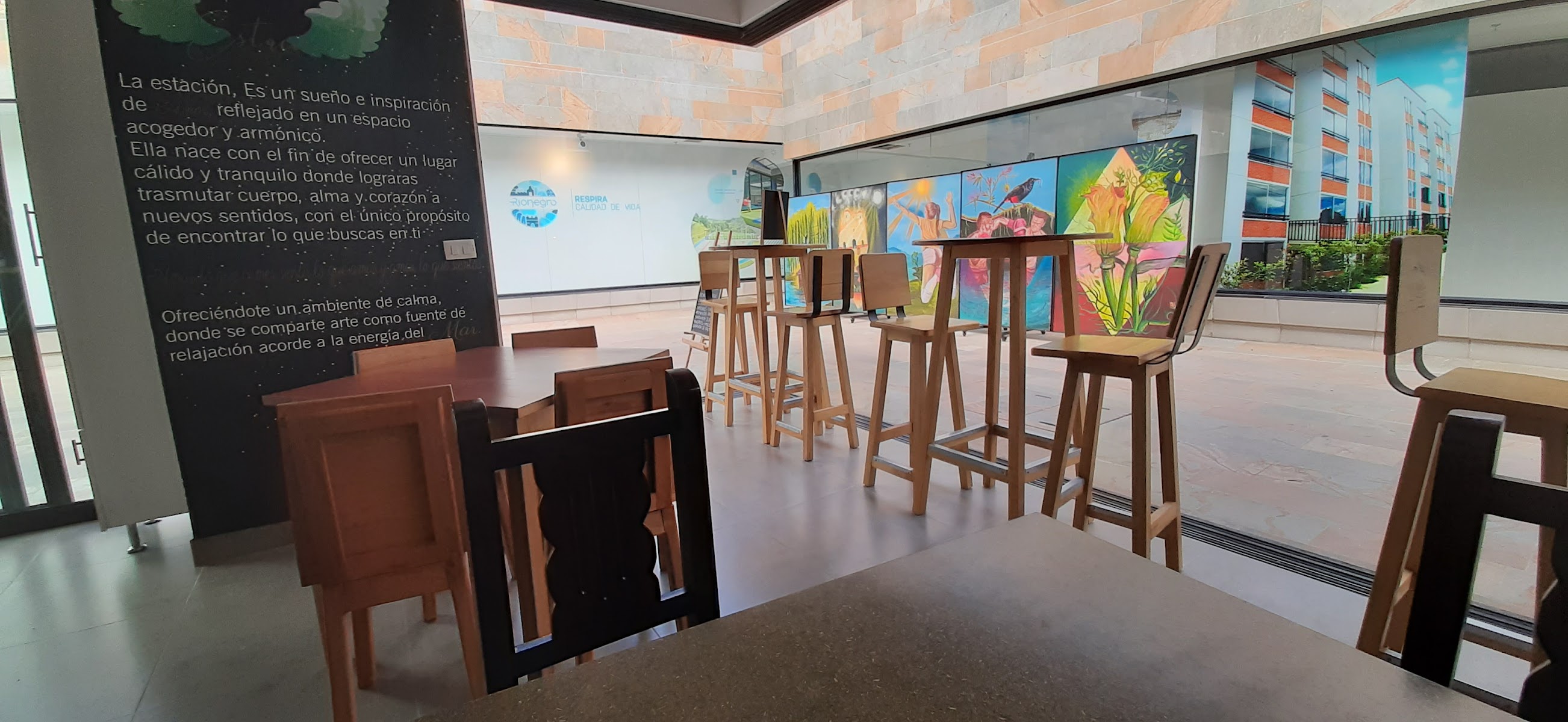 Restaurante La Estación - mercadito gourmet