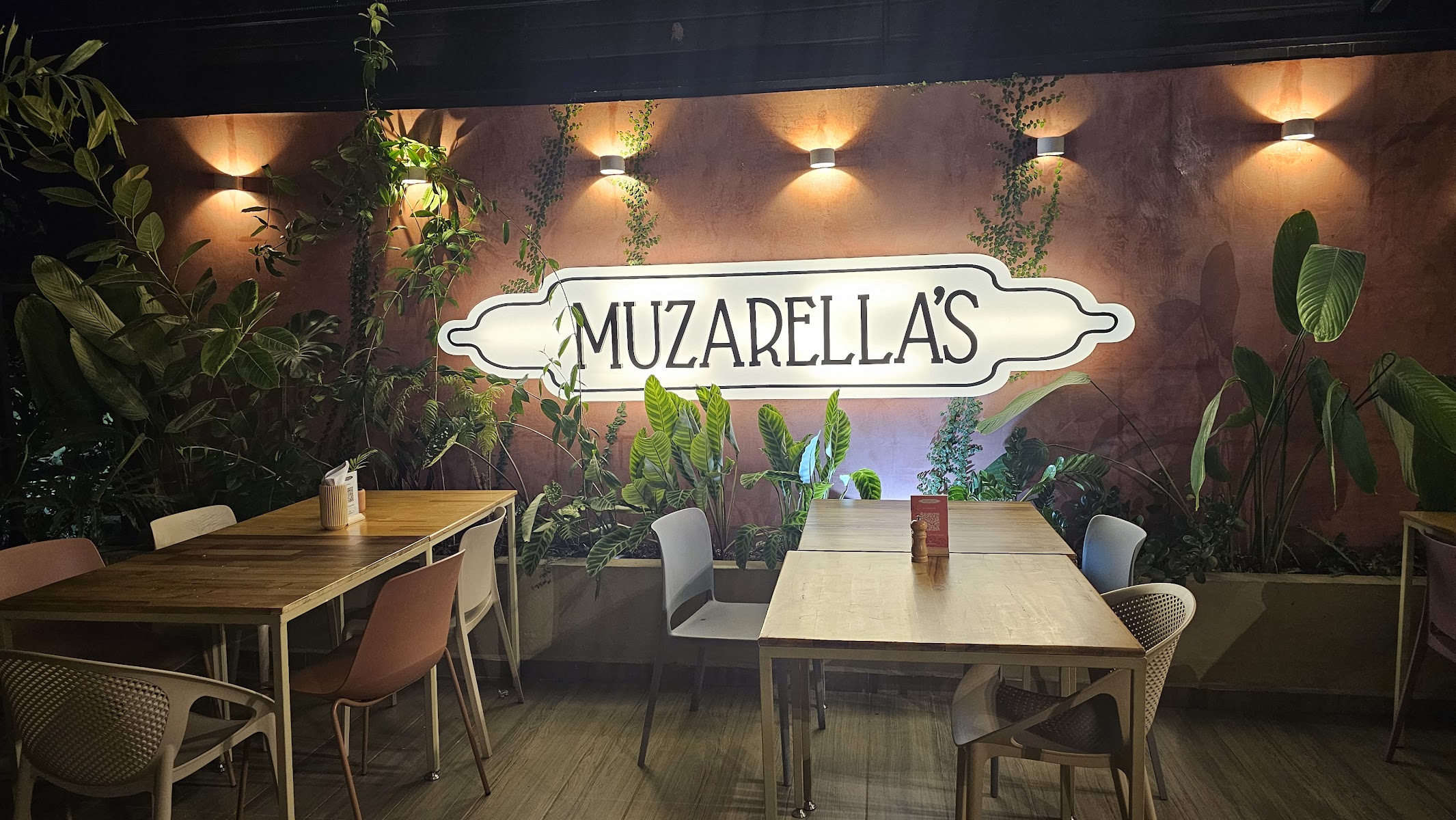 Muzarellas Pizzeria Rooftop