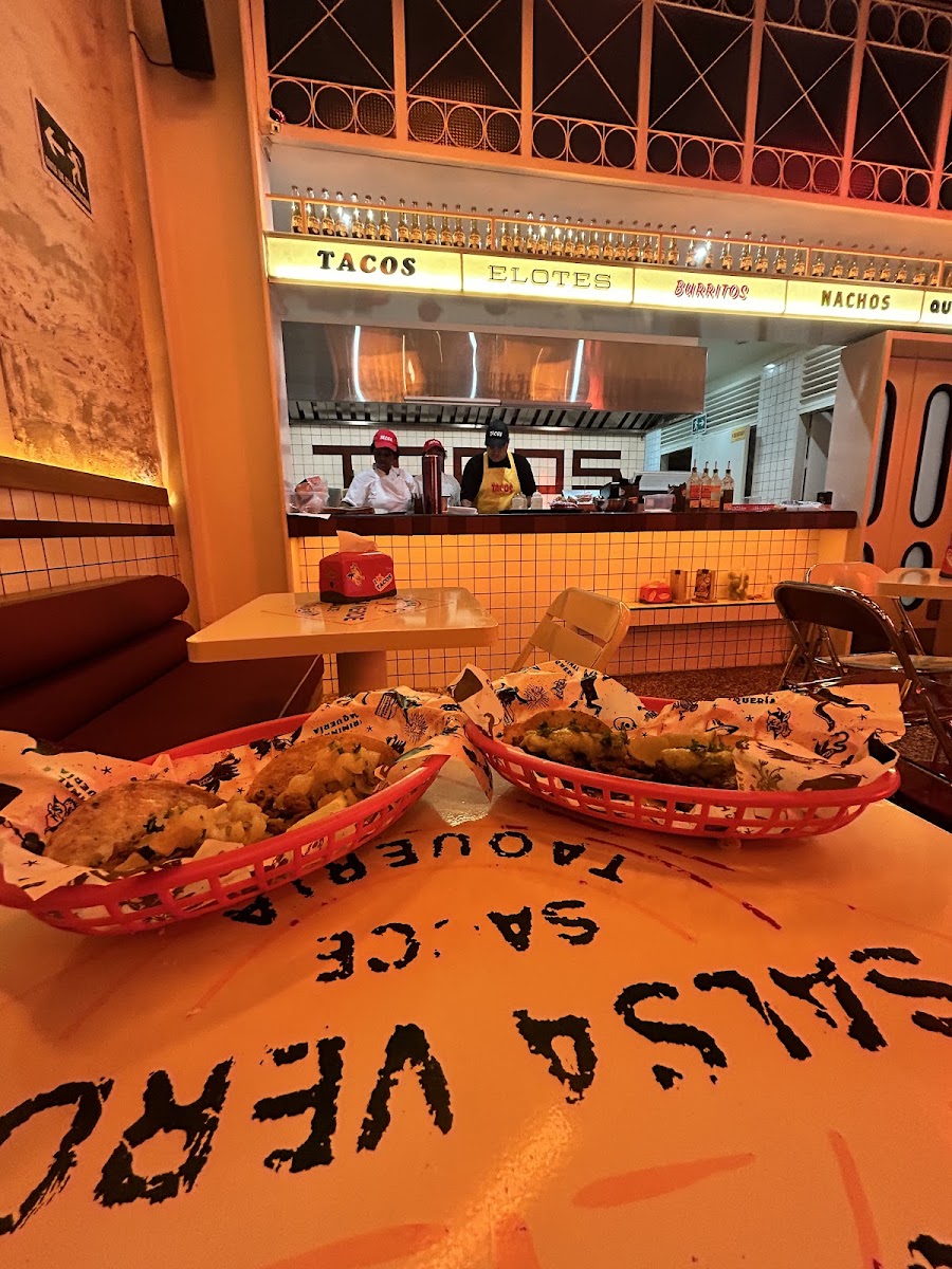 Criminal Taqueria Laureles
