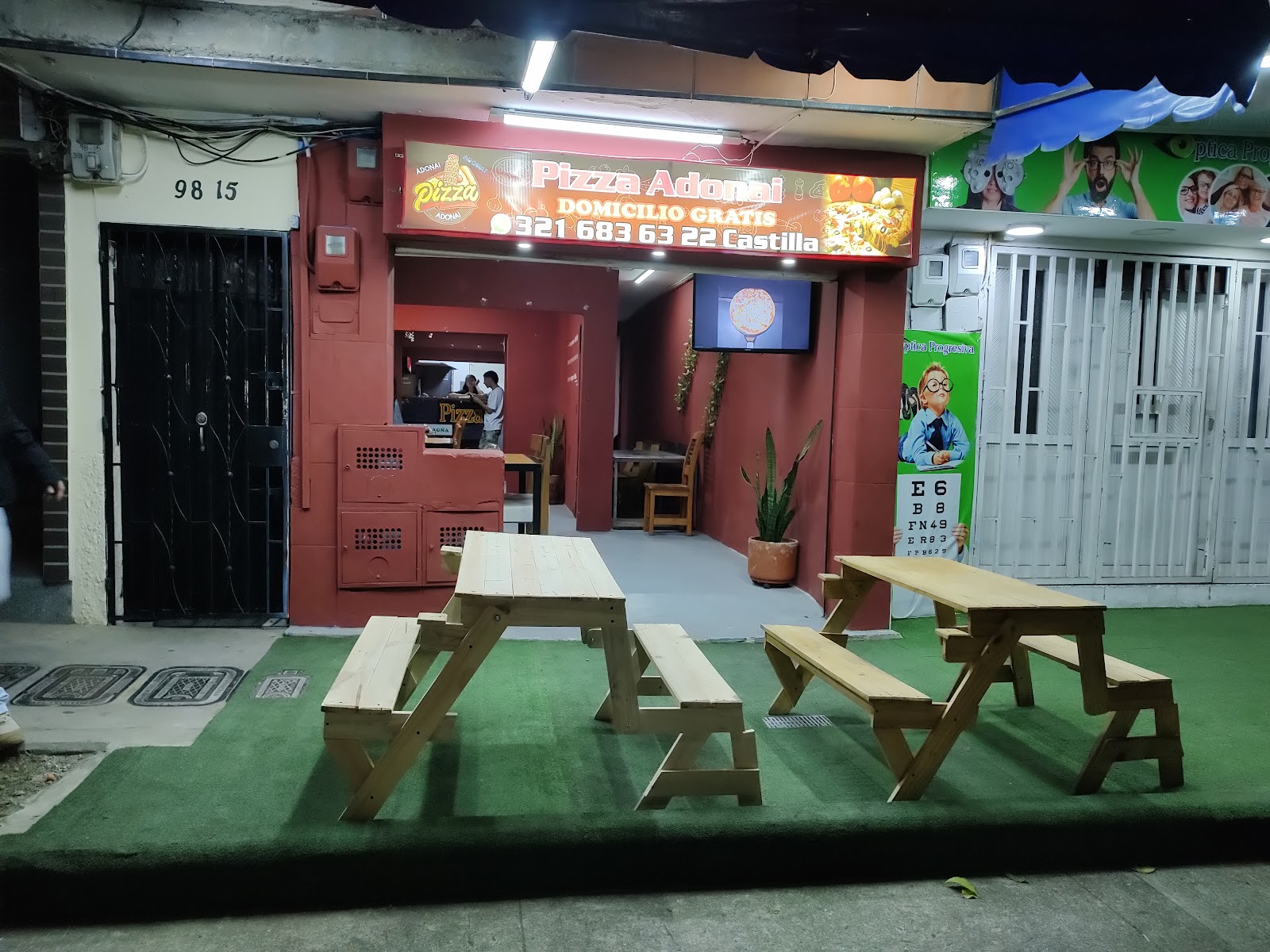 Pizza Adonai