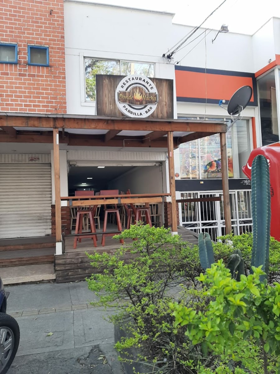 Restaurante Donde Nacha (los Toneles)