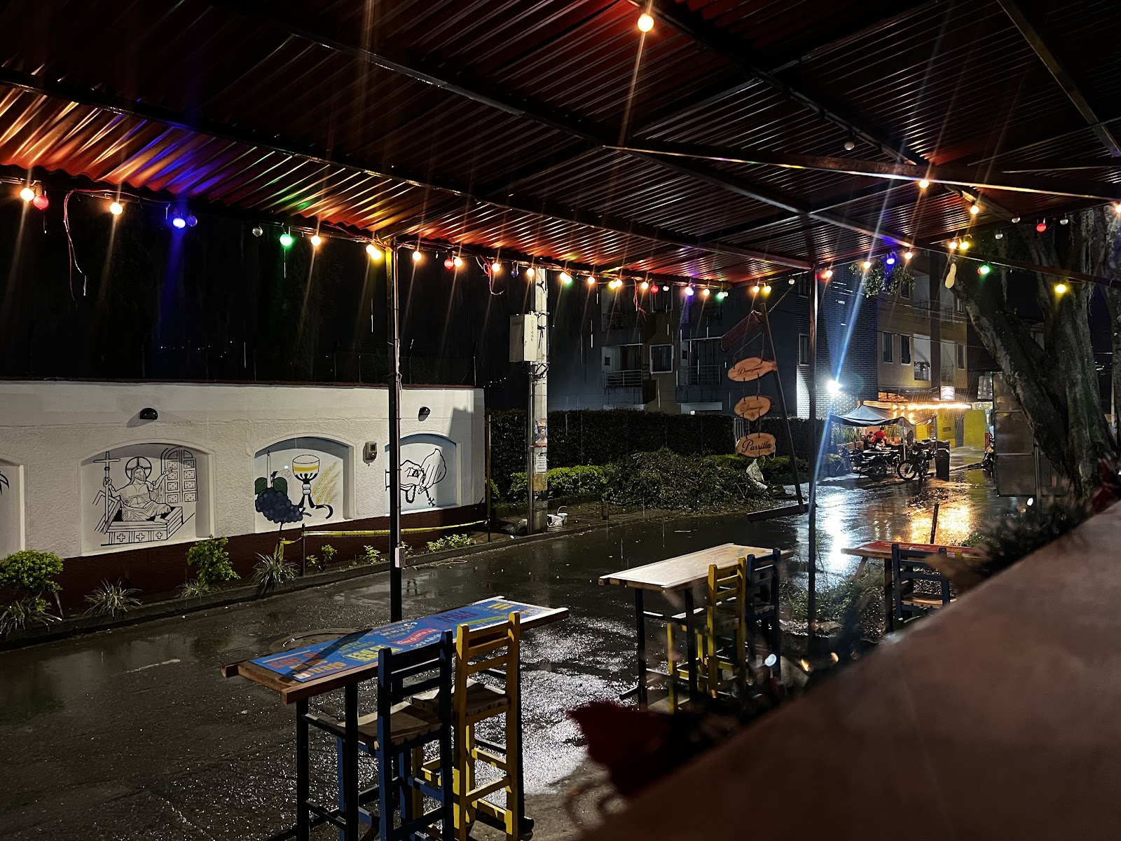 La Risotada, GastroBar & CarSpa