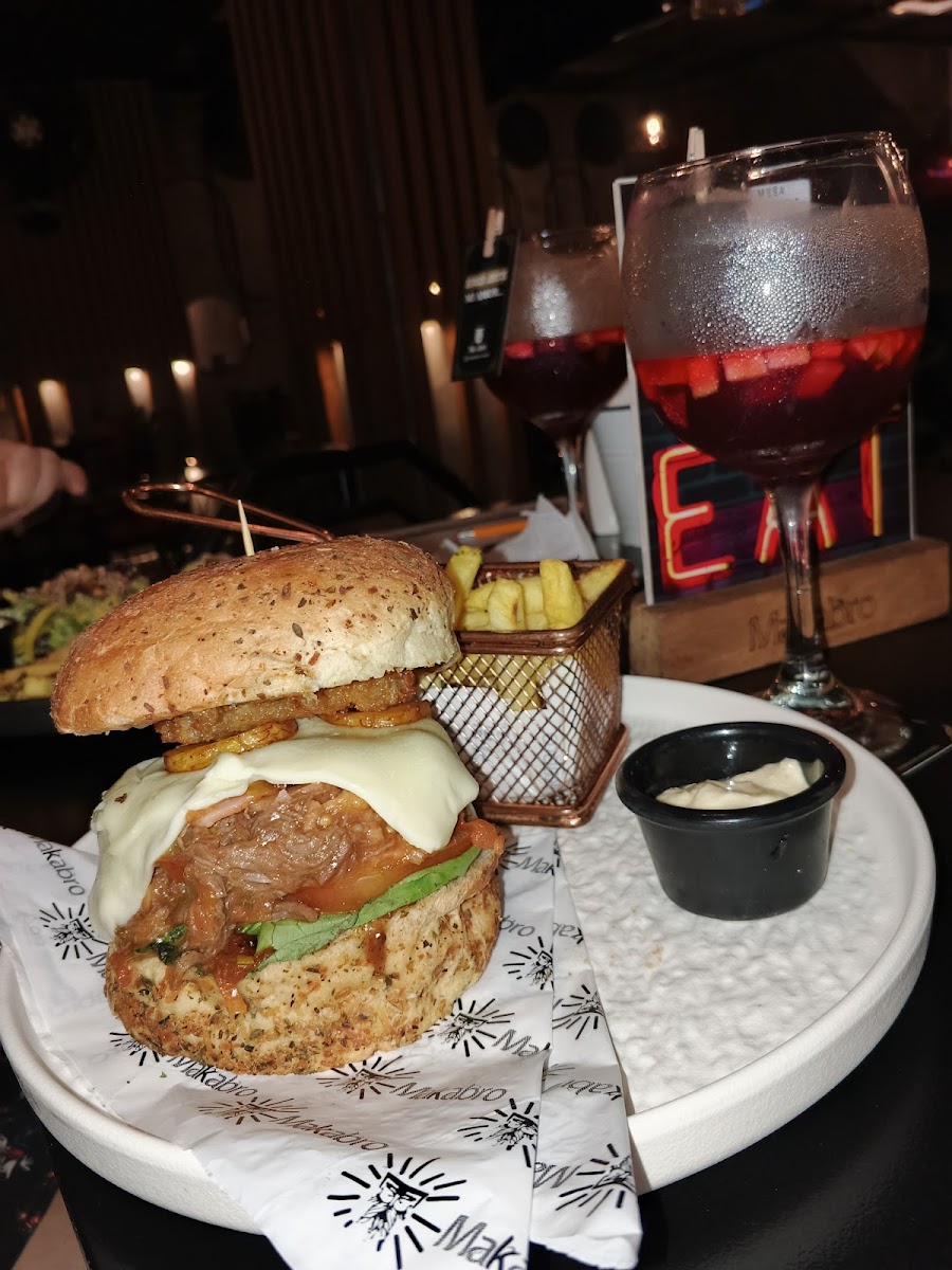 Restaurante Makabro Campo valdés